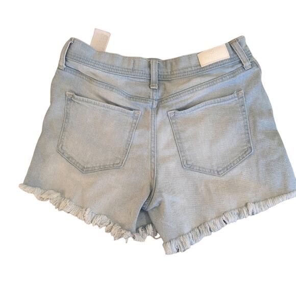 Hollister light wash distressed cut off jean shorts size 9 - Picture 2 of 6